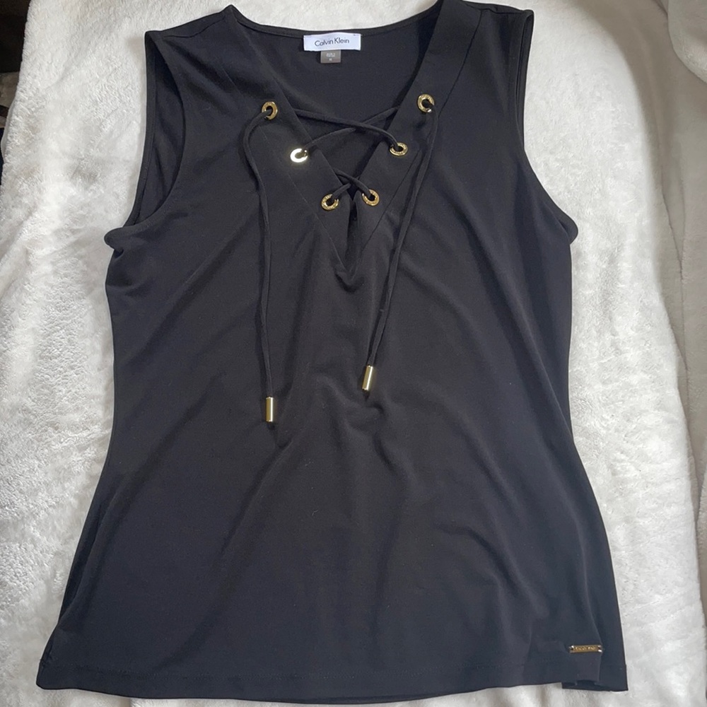 🌼 5 for $30 🌼 Calvin Klein Top